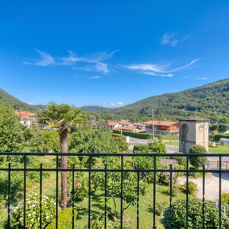 Apartmán Il Cortiletto Di Marina: Pet Friendly Garden Flat Near Stresa - Happy Brovello-Carpugnino